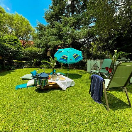 Amoris Guest House-Lynnwood Pretoria-Noord Exteriör bild