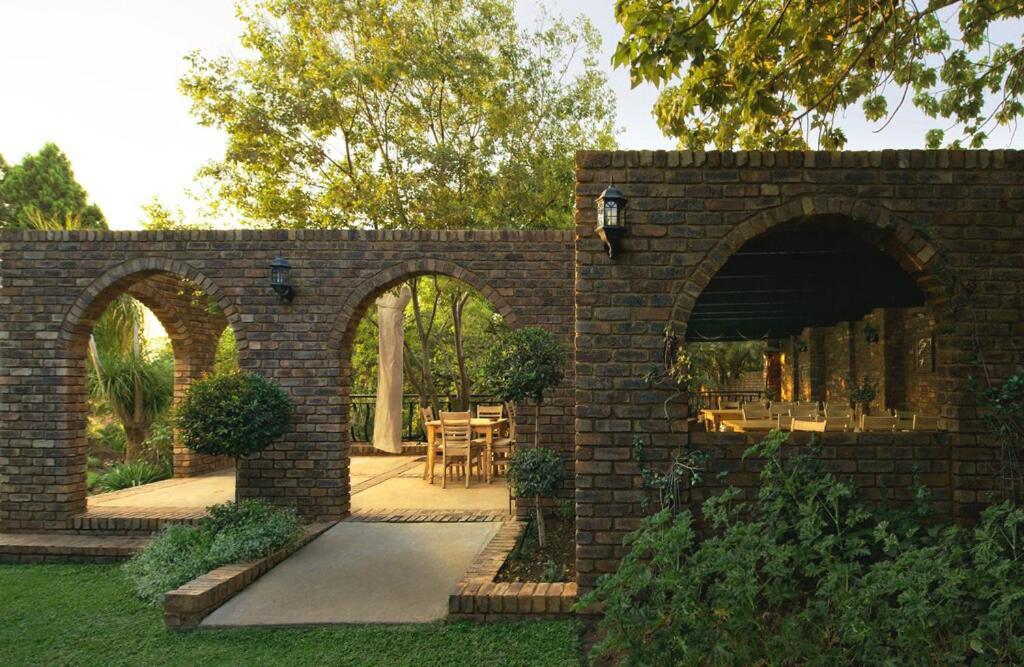 Amoris Guest House-Lynnwood Pretoria-Noord Exteriör bild